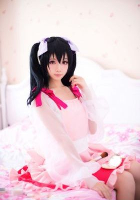 《浴室狂欢》免费播放在线观看_4K免费观看最新