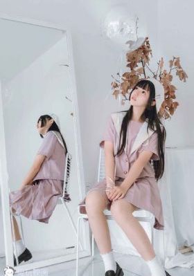 年轻的小姨妈_720在线观看完整版
