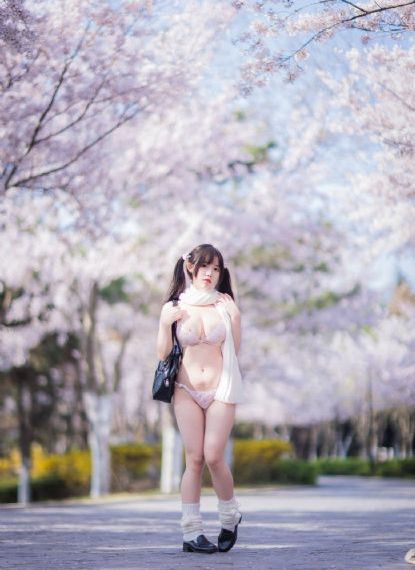 地味变在线观看免费完整番外翻译_DVD神马影院手机在线
