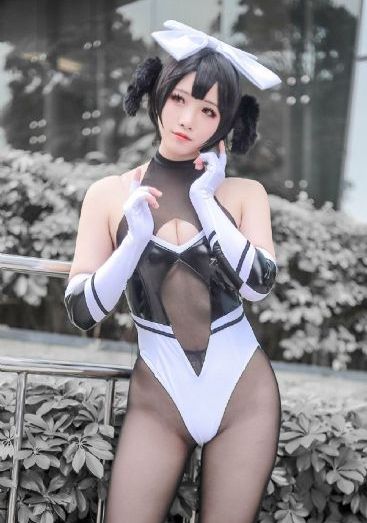 年轻的小姨子视频_免费在线观看